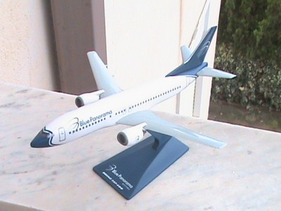 Boeing 737-400 Blue Panorama 003.jpg