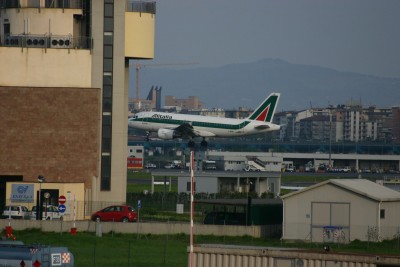 Alitalia-landing.jpg