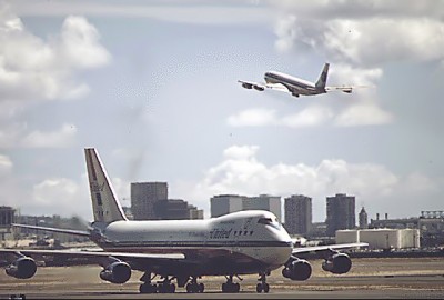 UA747_HNL_1973__reprocessed_arp.jpg