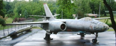 Il-28_RB1.jpg