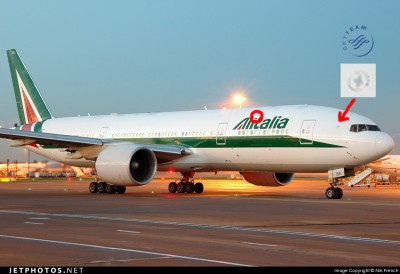 777-200ER Alitalia 028.jpg