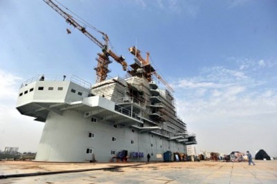 chinese-concrete-aircraft-carrier-wuhan.jpg