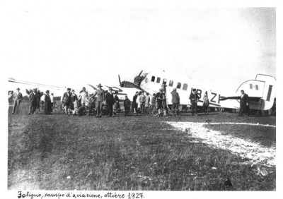 Foligno_airport%2C_October_1927.jpg