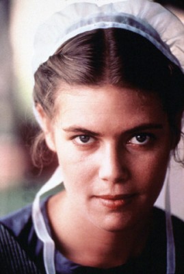 kelly-mcgillis.jpg