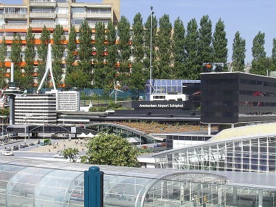 800px-Schiphol_Madurodam.jpg