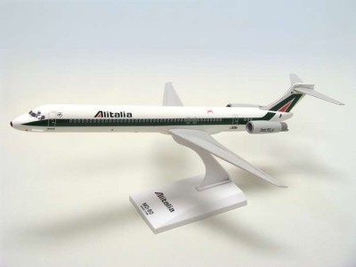 MCDONNEL DOUGLAS MD-80 ALITALIA.jpg