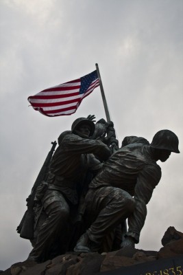 i iwo jima memorial.jpg