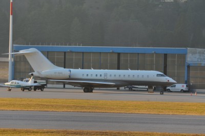 BD-700-1A10 XRS Global Express VP-BVG.jpg