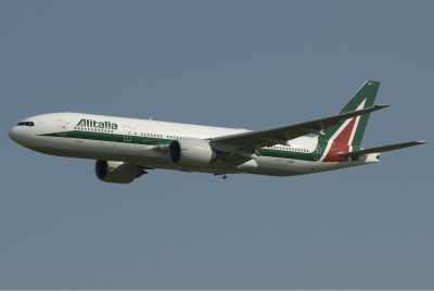 Alitalia Boeing B777 - 05.jpg