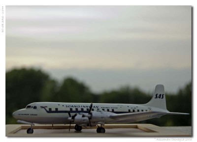 DC-6B SAS 002E.jpg