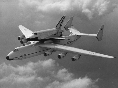 An-225_and_Buran.jpg