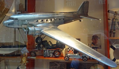 DC-3.jpg