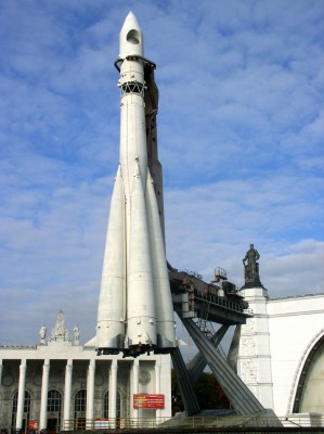 Russia-Moscow-VDNH-Rocket_R-7-1.jpg
