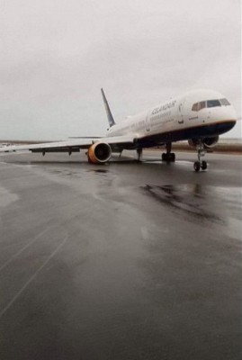 iceland_b752_tf-fia_keflavik_200207_2.jpg