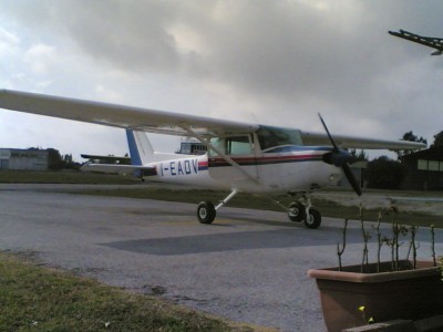 Cessna 152.jpg