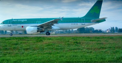A320 Aer Lingus EI-CVD.jpg