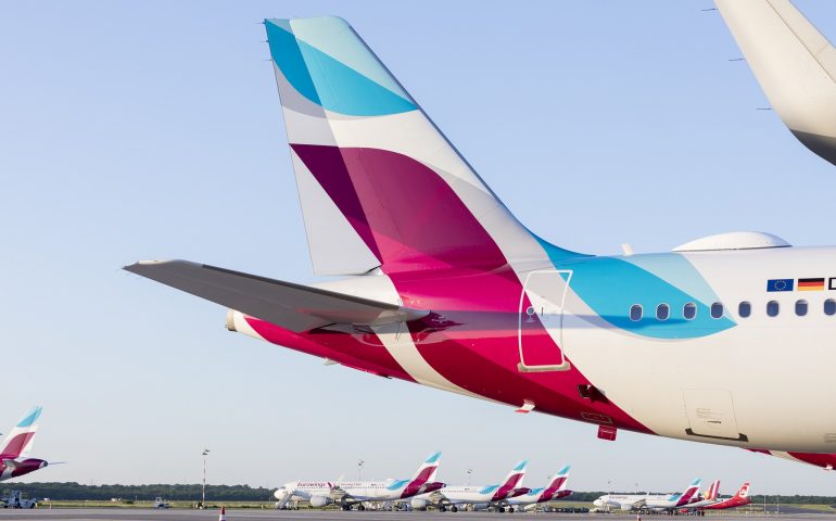 Eurowings adegua le regole del bagaglio a mano con la tariffa BASIC -  MD80.it